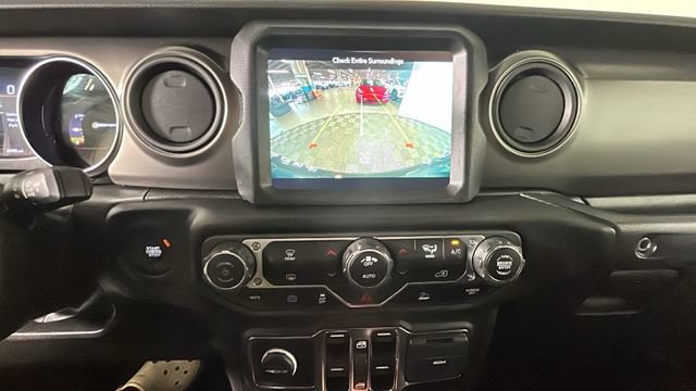 Used 2023 Jeep Wrangler Unlimited w/ 8.4" Radio Group AWD/4WD image 23