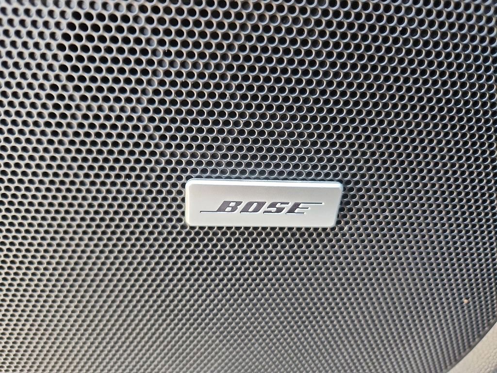 Used 2022 Chevrolet Traverse RS w/ LPO, Cargo Package FWD image 20