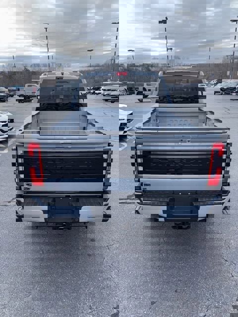 New 2026 Ford F350 Platinum w/ FX4 Off-Road Package image 39