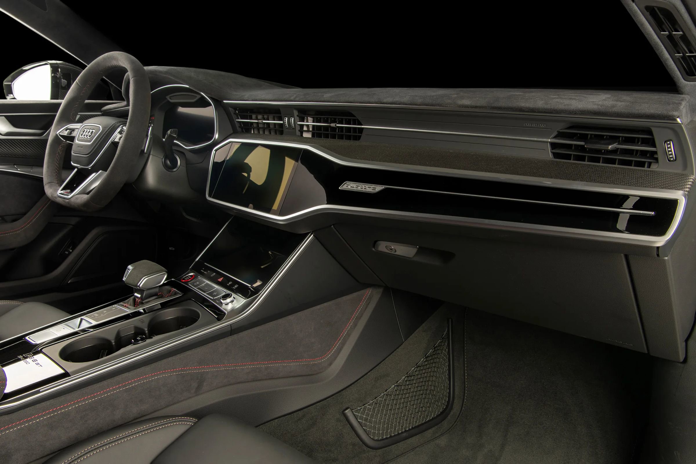 Used 2025 Audi RS 6 performance image 13