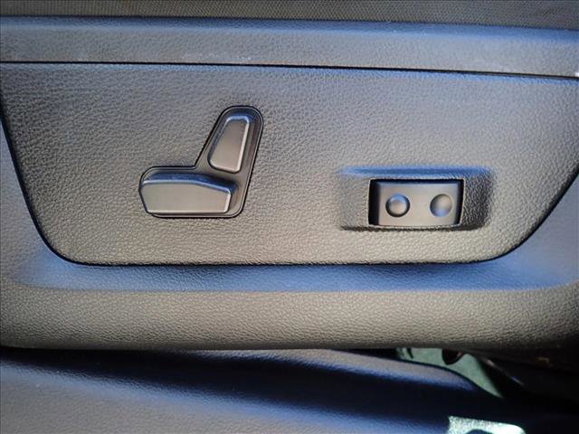 Used 2024 RAM 2500 Big Horn w/ Off Road Package AWD/4WD image 11