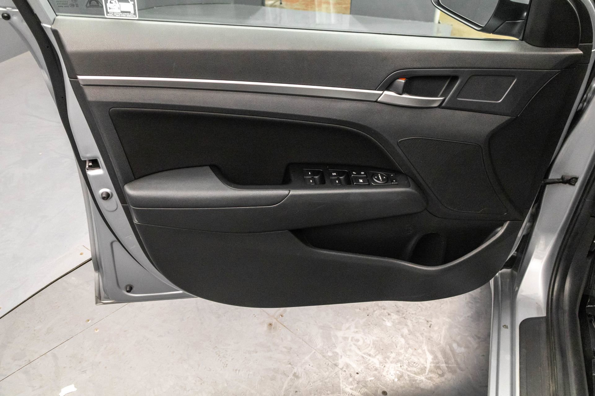 Used 2020 Hyundai Elantra SEL w/ Cargo Package (C1) image 28