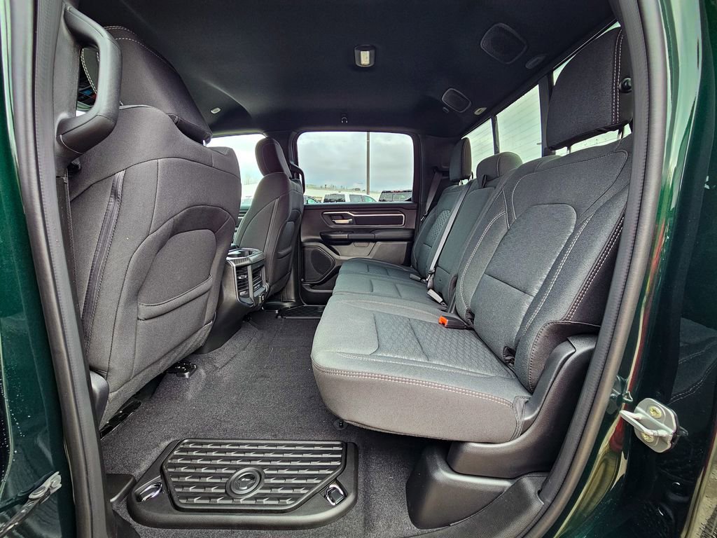 New 2026 RAM 1500 4x4 Crew Cab image 30