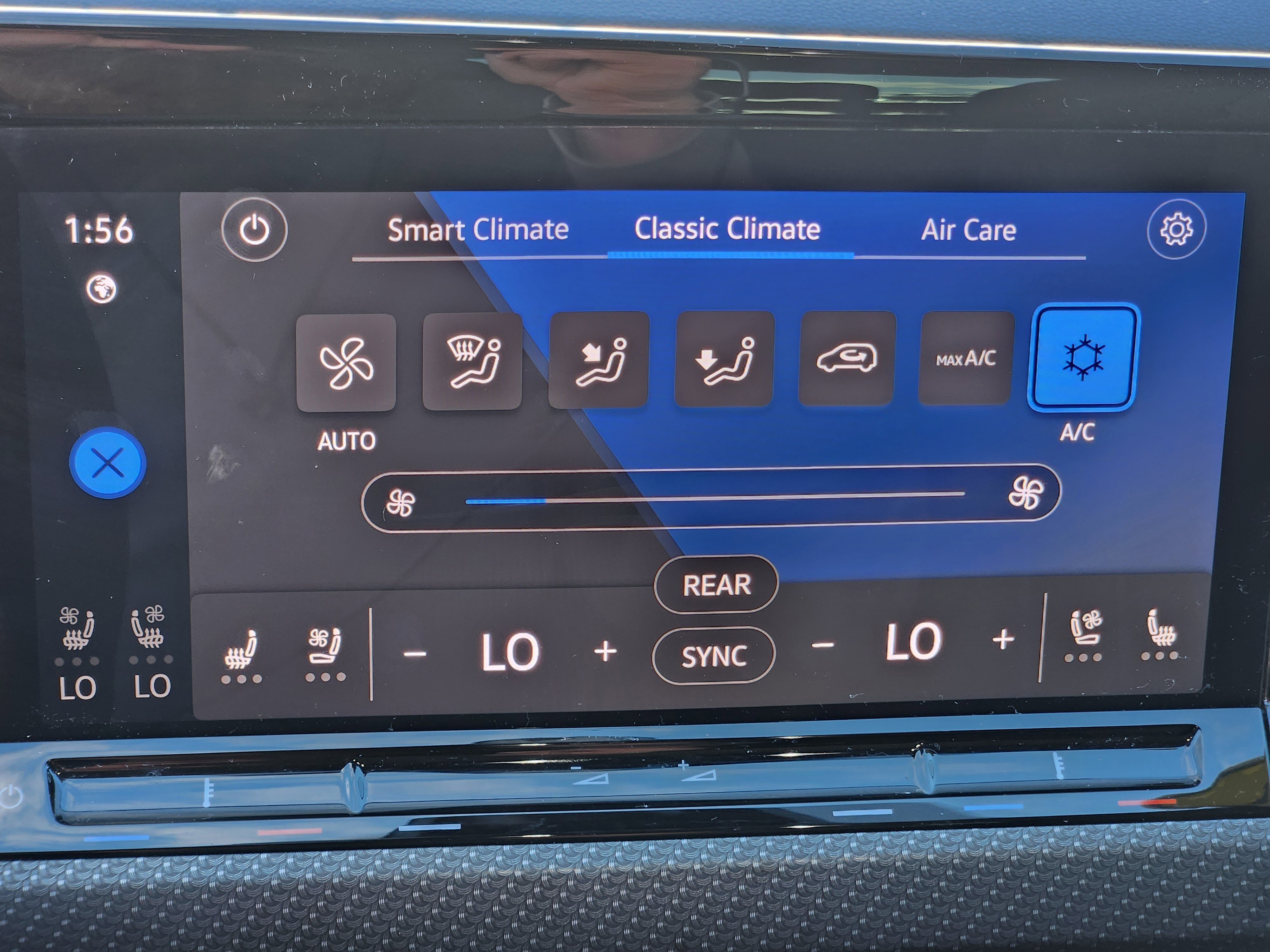 Used 2024 Volkswagen Golf R 2.0T DSG image 15