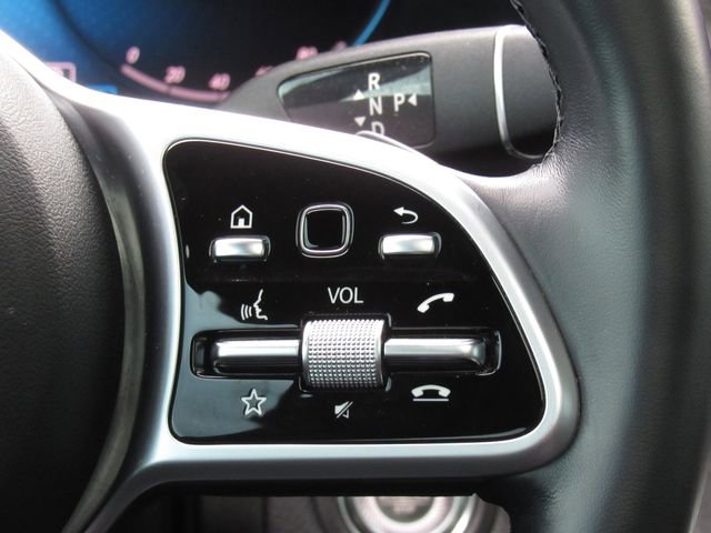 Used 2022 Mercedes-Benz GLC 300 4MATIC image 27