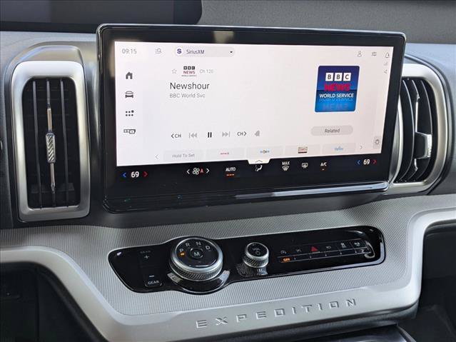 New 2027 Ford Expedition Max Active RWD image 10