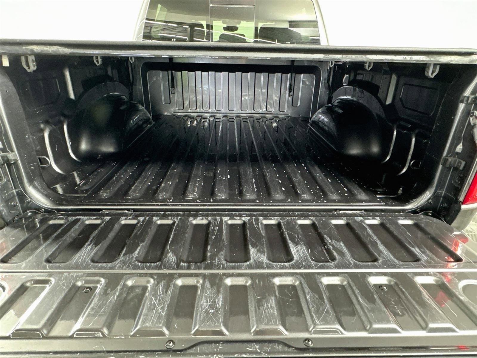 Used 2022 RAM 1500 Big Horn AWD/4WD image 16