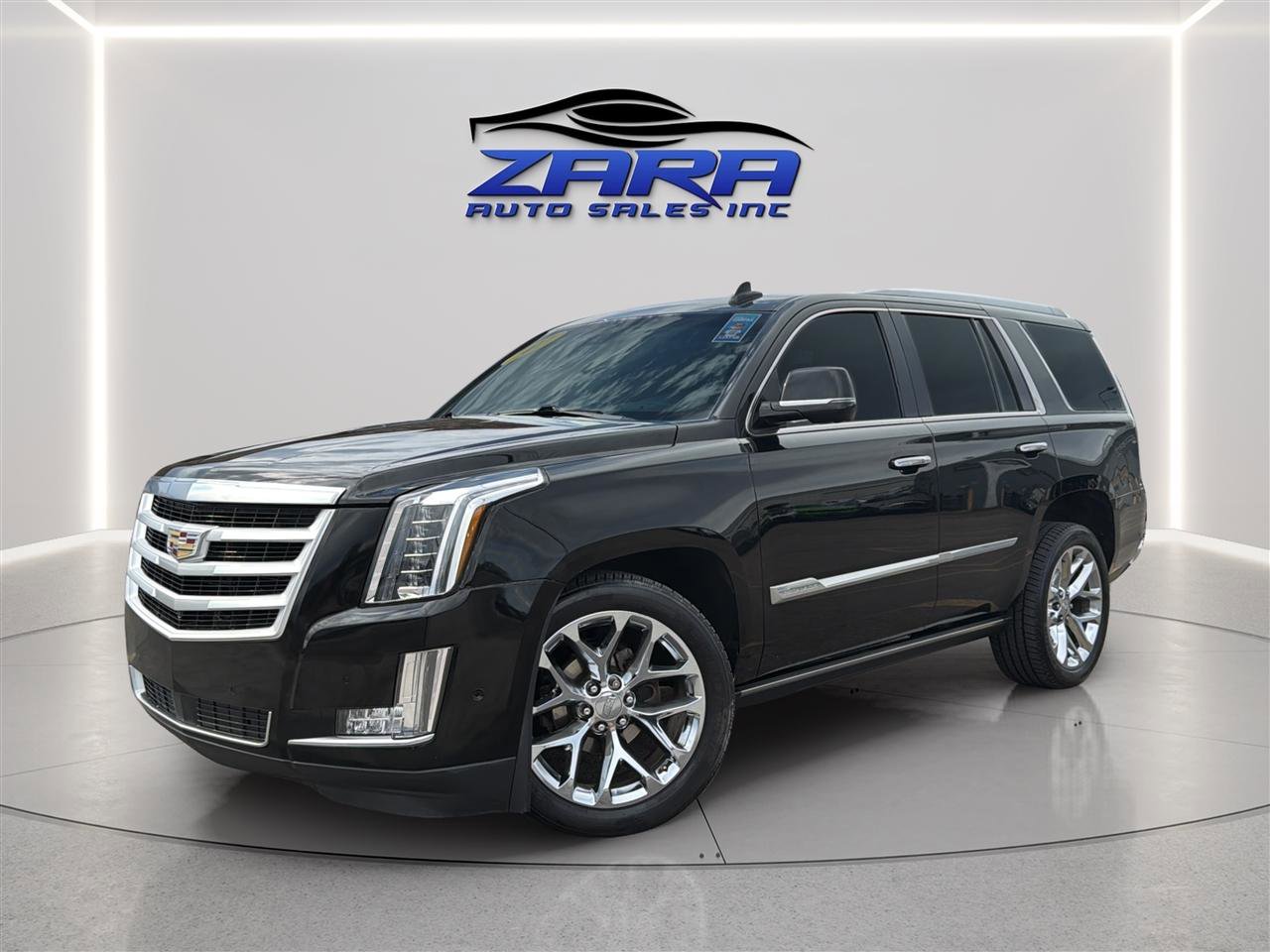 Used 2017 Cadillac Escalade Platinum AWD/4WD image 1