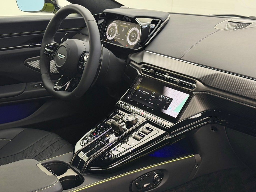New 2025 Aston Martin V8 Vantage Coupe image 6
