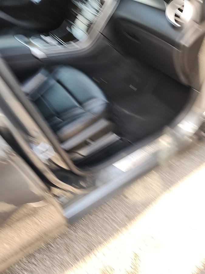 Used 2018 Mercedes-Benz GLC 300 GLC 300 4MATIC SUV image 6