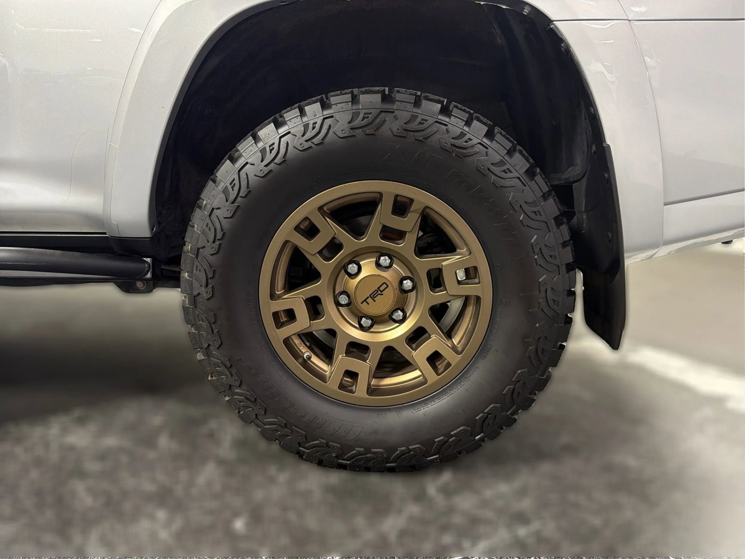 Used 2020 Toyota 4Runner TRD Off-Road AWD/4WD image 24