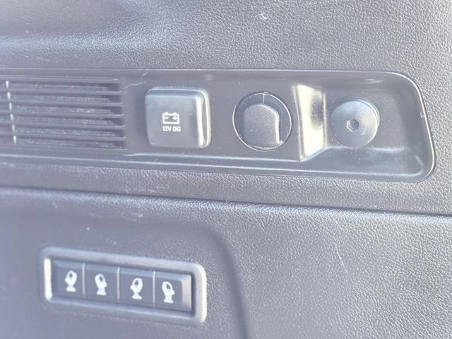 Used 2024 Jeep Wagoneer L Series II RWD image 33