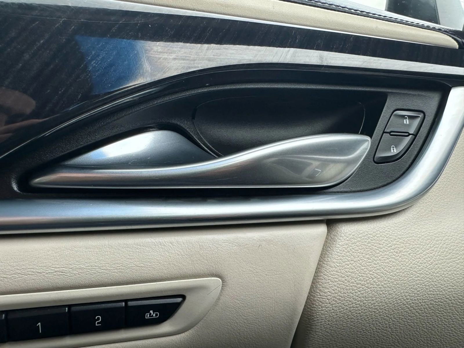 Used 2016 Cadillac XTS Vsport Platinum image 24