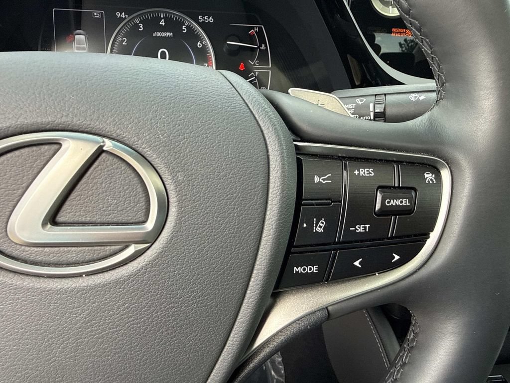 Used 2025 Lexus ES 350 w/ Premium Package FWD image 37