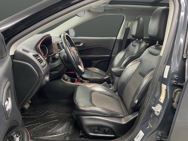 Used 2017 Jeep Compass Trailhawk w/ Safe & Security Group image 8