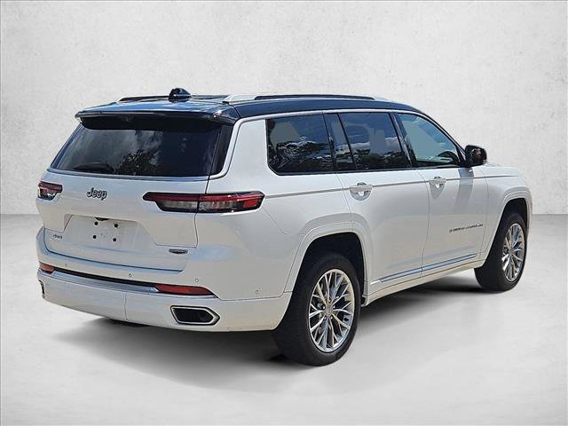 Used 2023 Jeep Grand Cherokee L Summit w/ Advanced Protech Group IV image 5