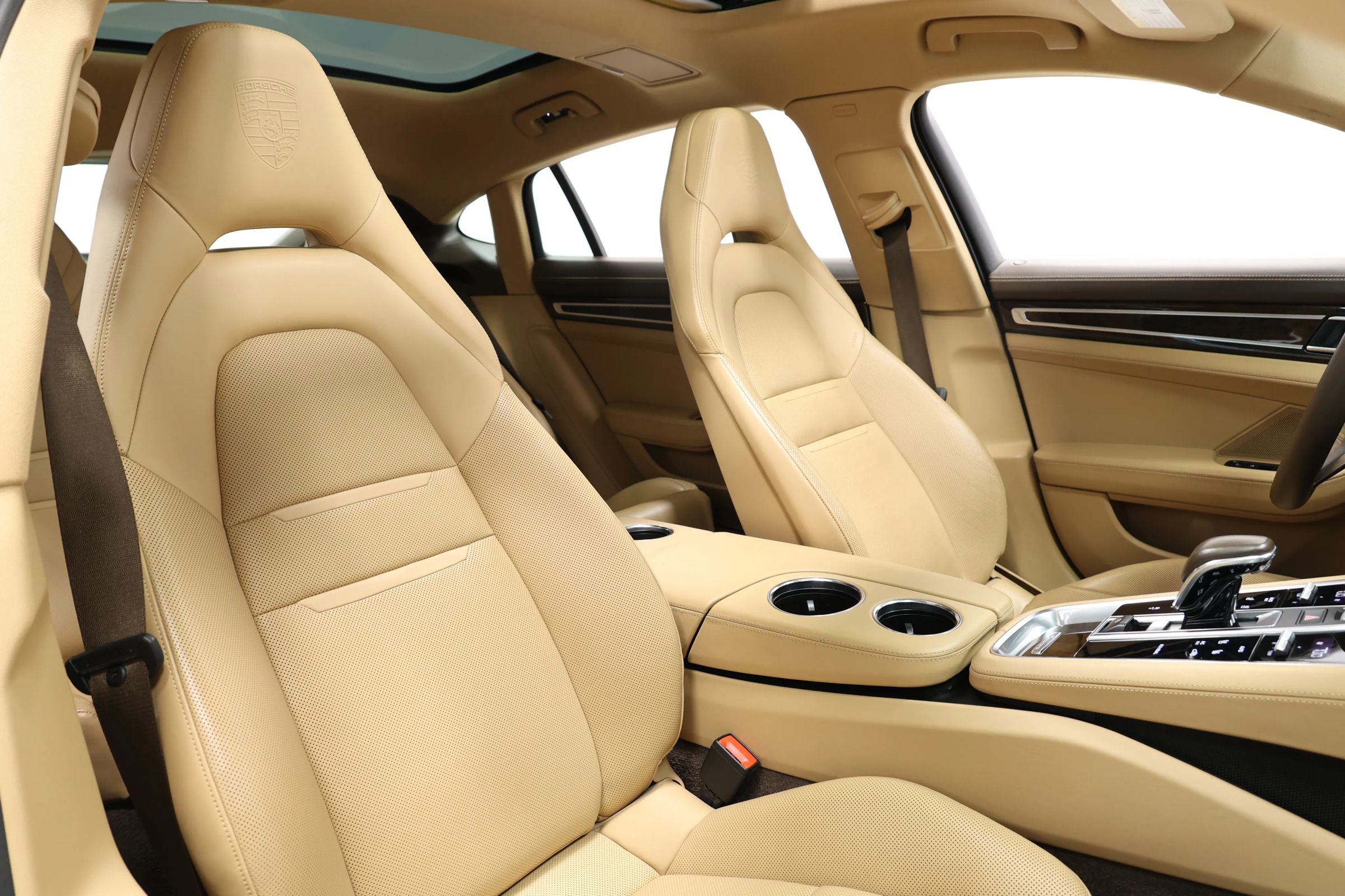 Used 2018 Porsche Panamera 4 Executive w/ Dark Walnut Interior Package image 98