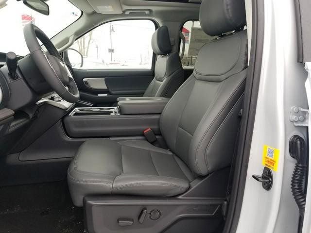 New 2026 Ford Expedition Max Active image 15