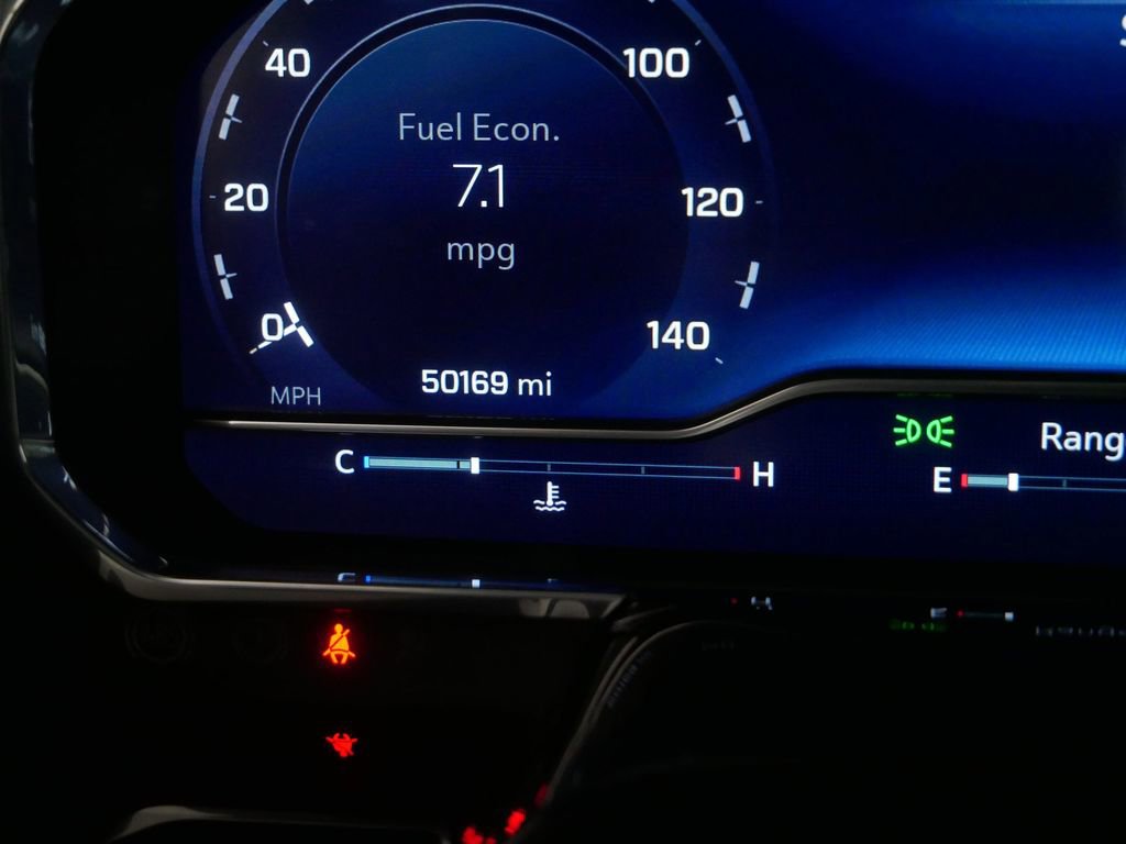 Used 2023 Chevrolet Silverado 1500 High Country w/ Technology Package image 32