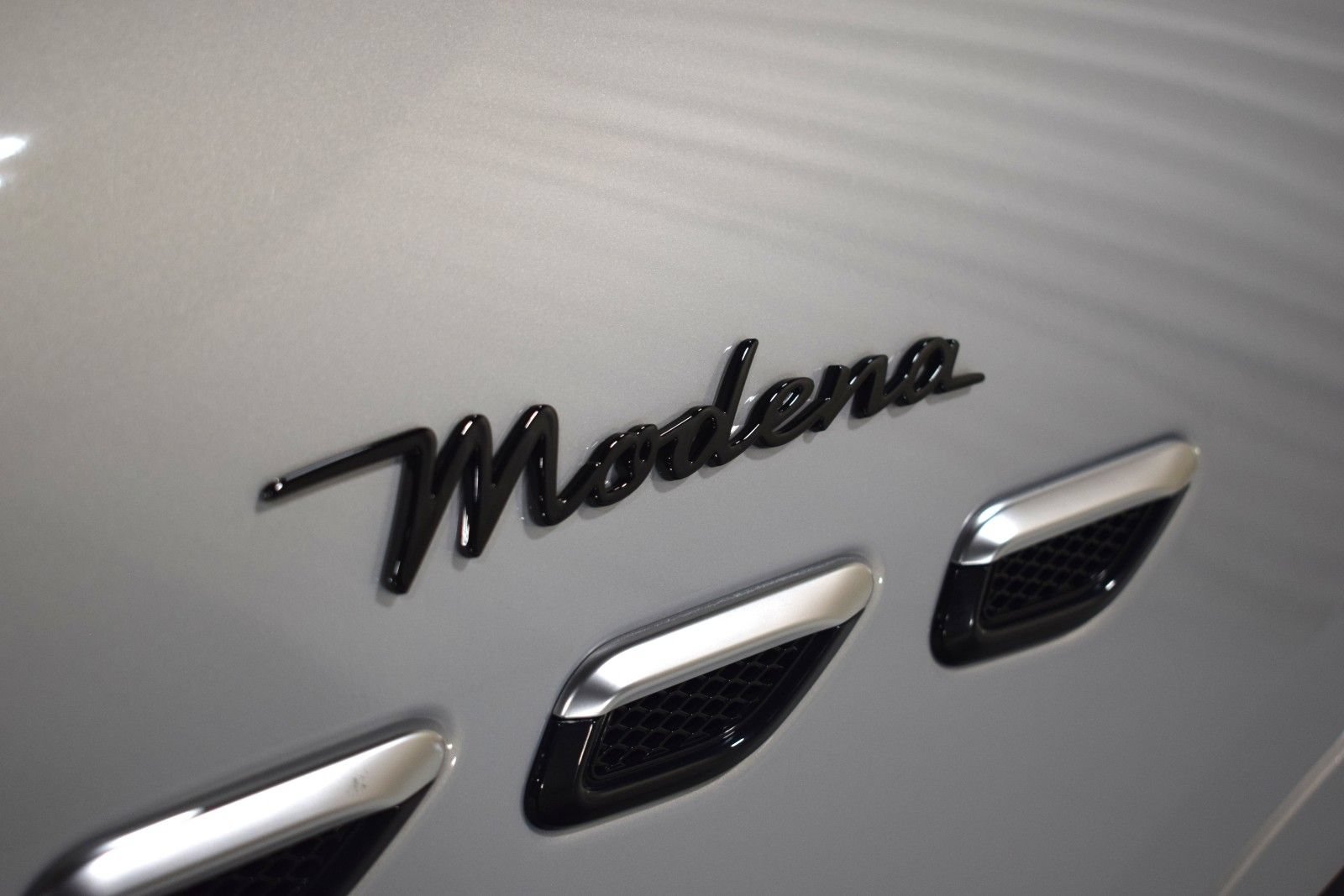 Certified 2023 Maserati Grecale Modena AWD/4WD image 13