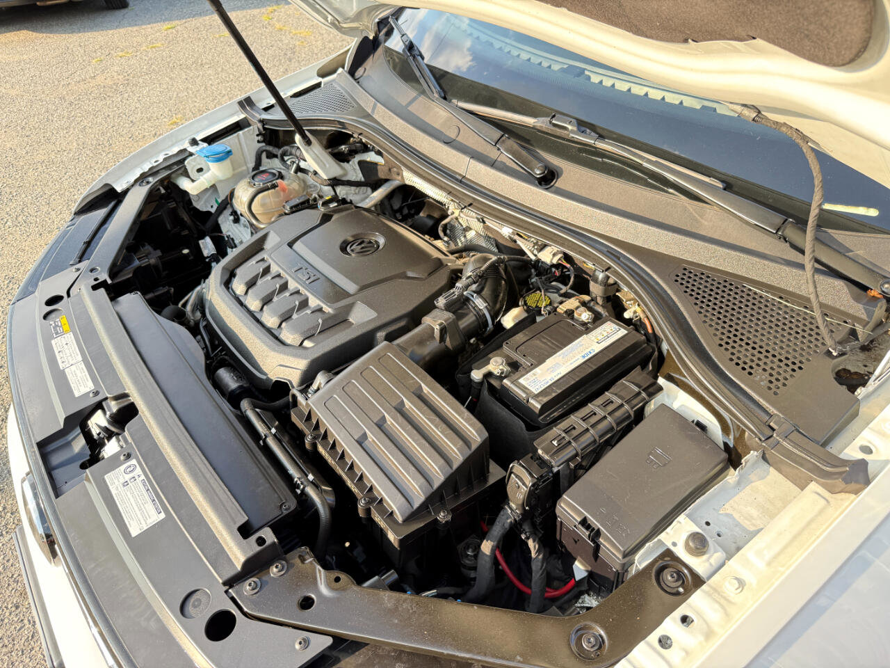 Used 2019 Volkswagen Tiguan SE w/ Panoramic Sunroof Package image 79