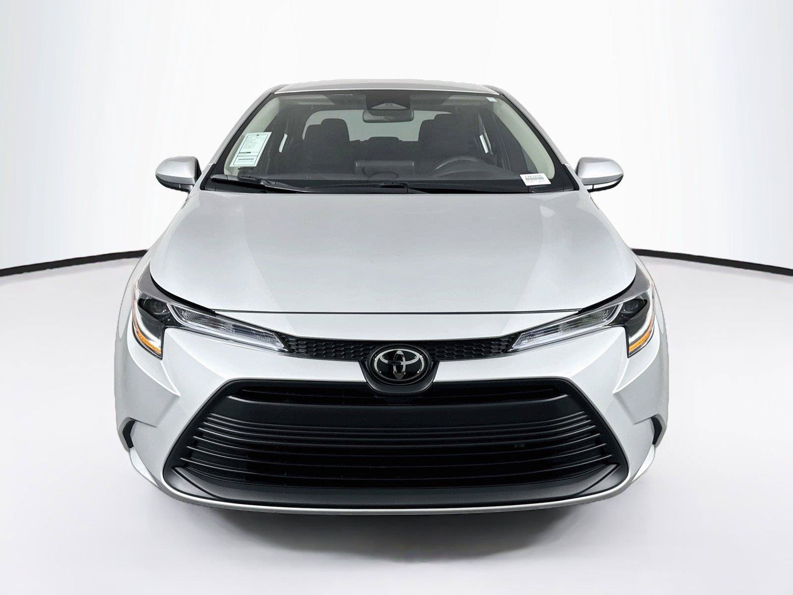 Certified 2025 Toyota Corolla LE FWD image 8