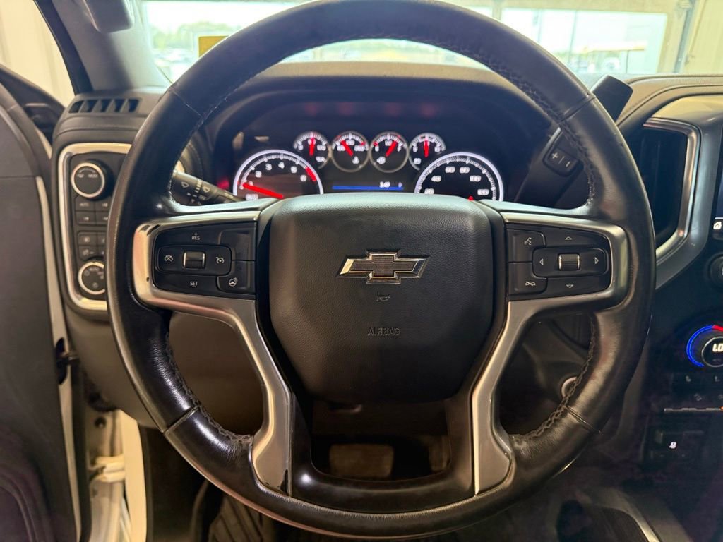 Used 2021 Chevrolet Silverado 1500 RST image 23