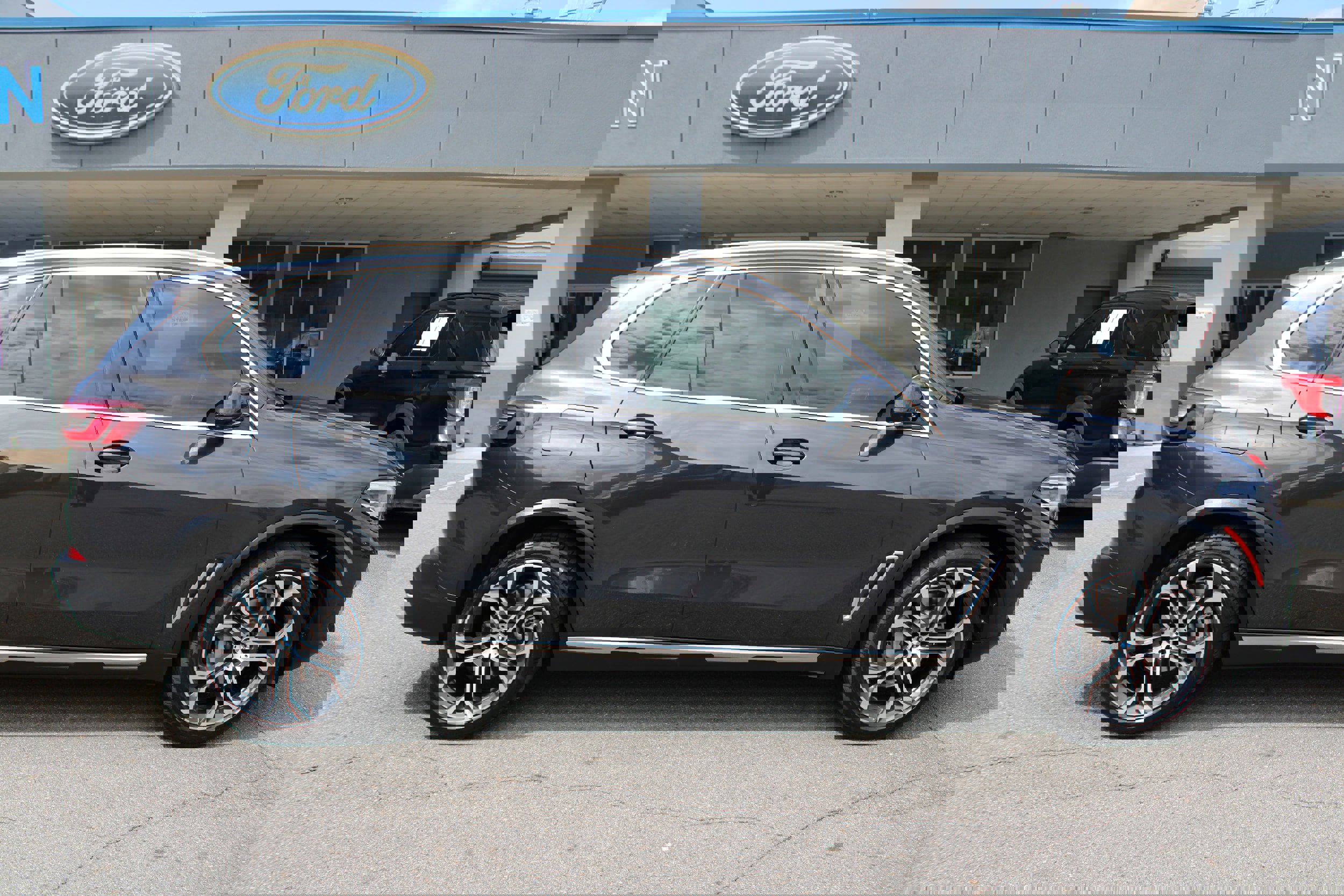 Used 2021 BMW X5 sDrive40i w/ Convenience Package image 2