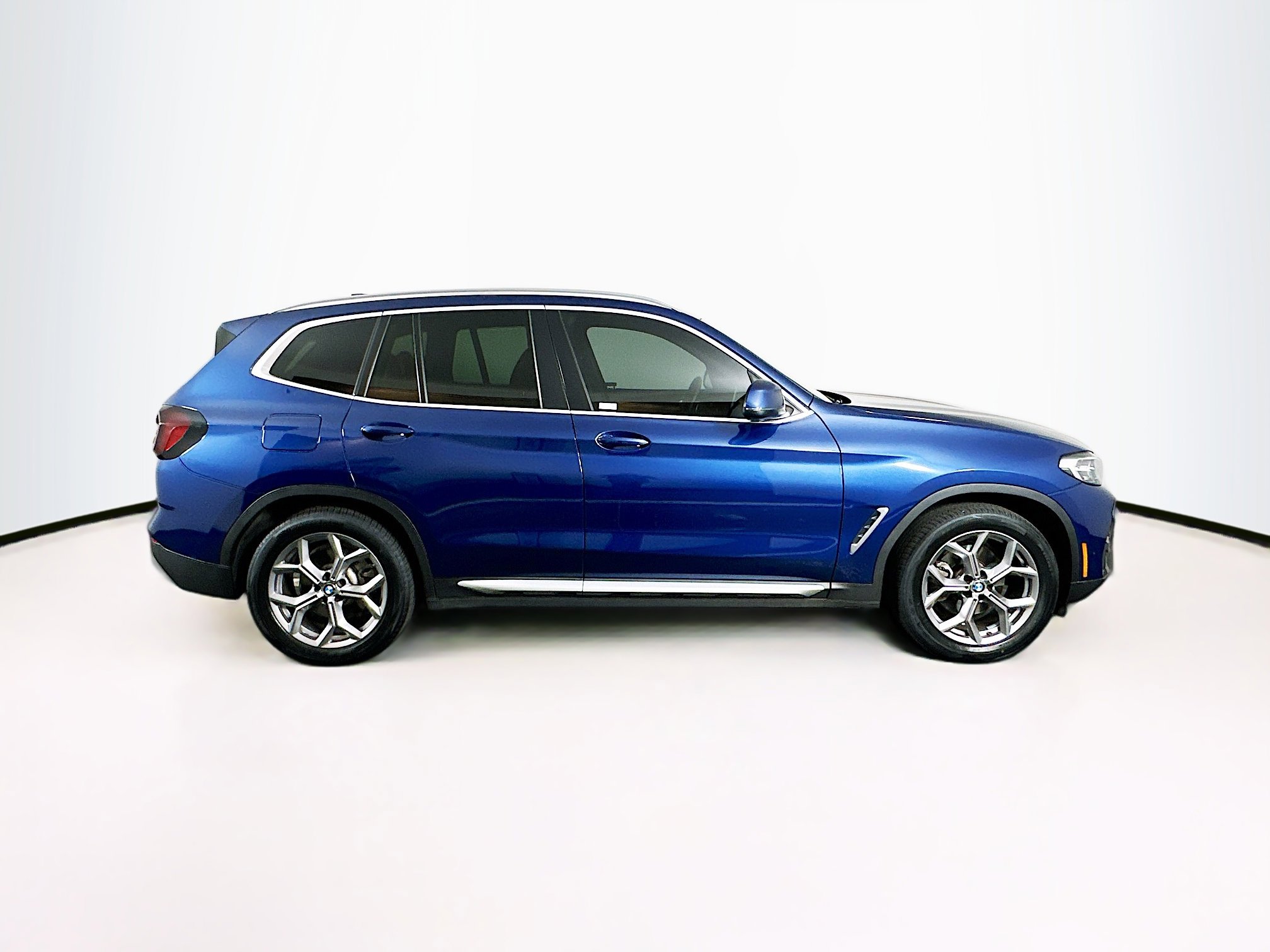 Used 2023 BMW X3 sDrive30i w/ Convenience Package image 10
