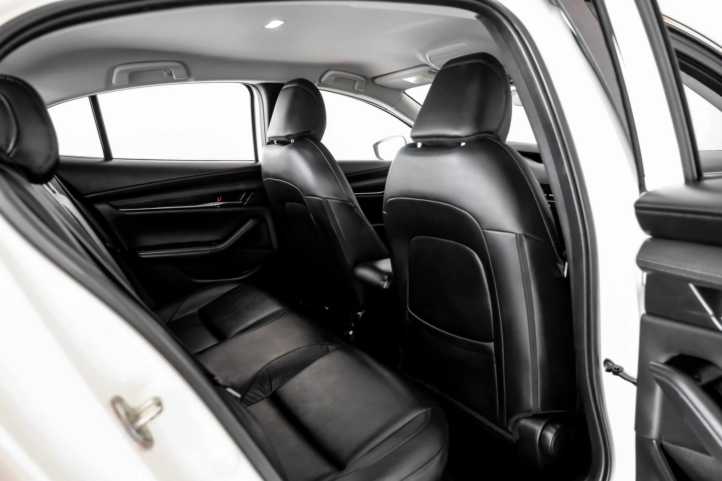 Used 2019 MAZDA MAZDA3 Sedan w/ Select Package image 30