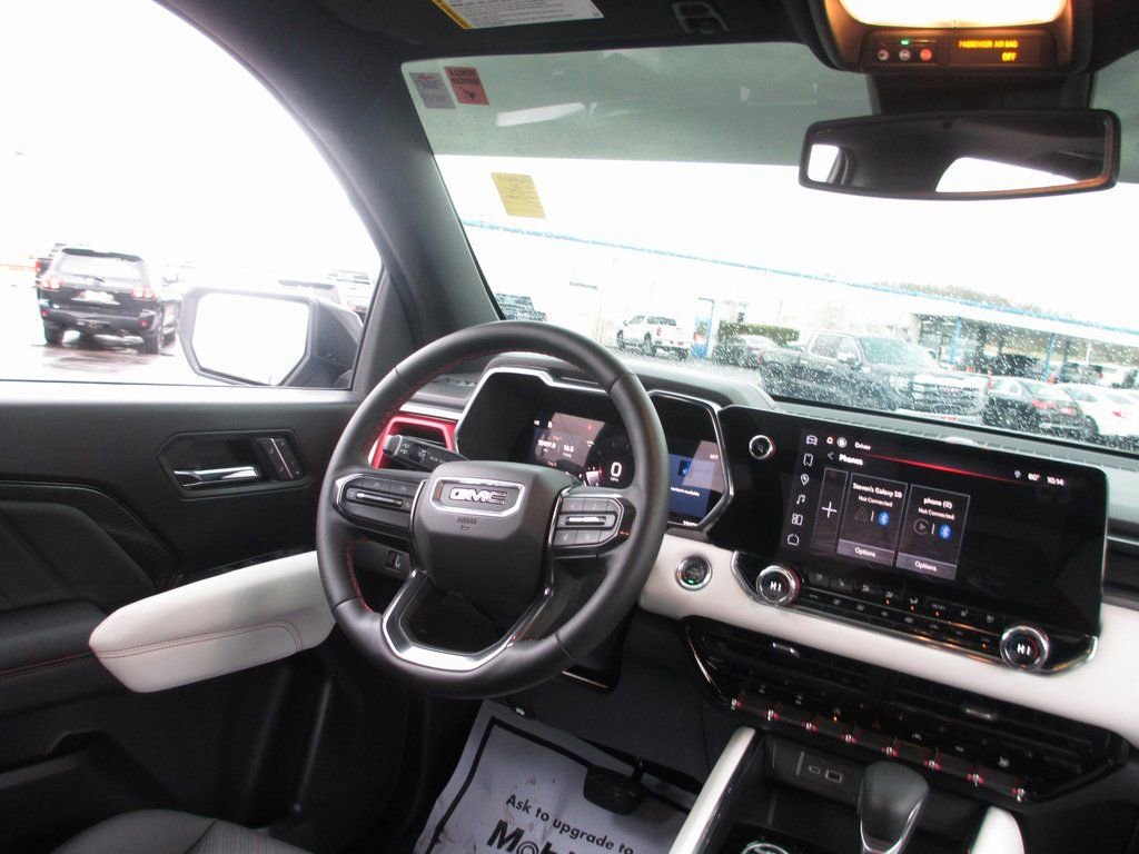 Used 2024 GMC Canyon AT4X image 26