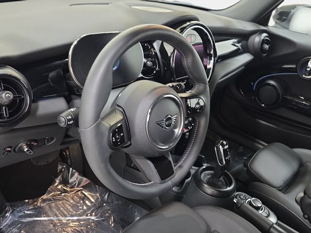 Used 2024 MINI Cooper S FWD image 12