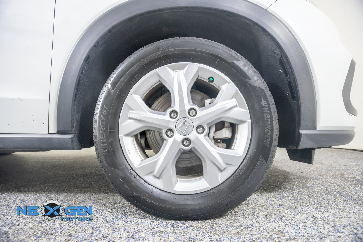 Used 2024 Honda HR-V LX image 42