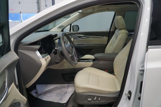 Certified 2023 Cadillac XT5 Premium Luxury AWD/4WD image 15