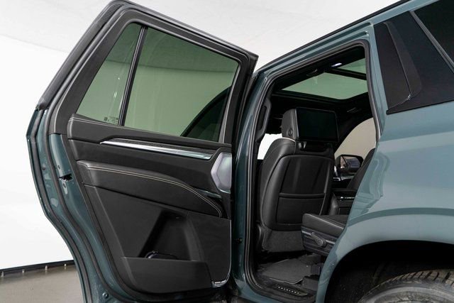 Used 2025 Cadillac Escalade V w/ LPO, Floor Liner Package image 14