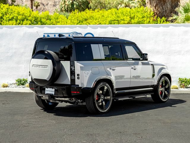 New 2026 Land Rover Defender 110 X AWD/4WD image 6