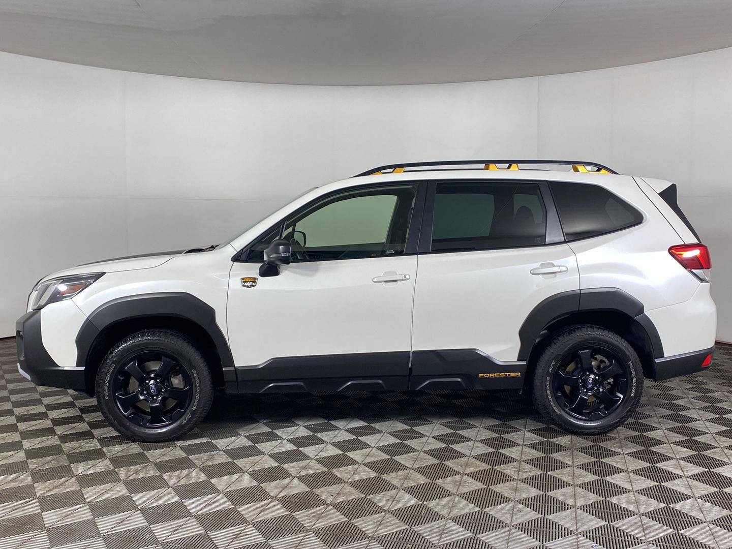 Used 2023 Subaru Forester Wilderness AWD/4WD image 9