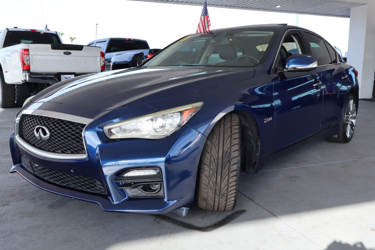 Used 2017 INFINITI Q50 Red Sport 400 image 9