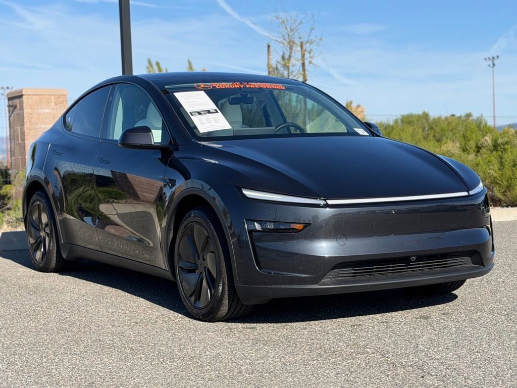 Used 2026 Tesla Model Y Long Range image 6