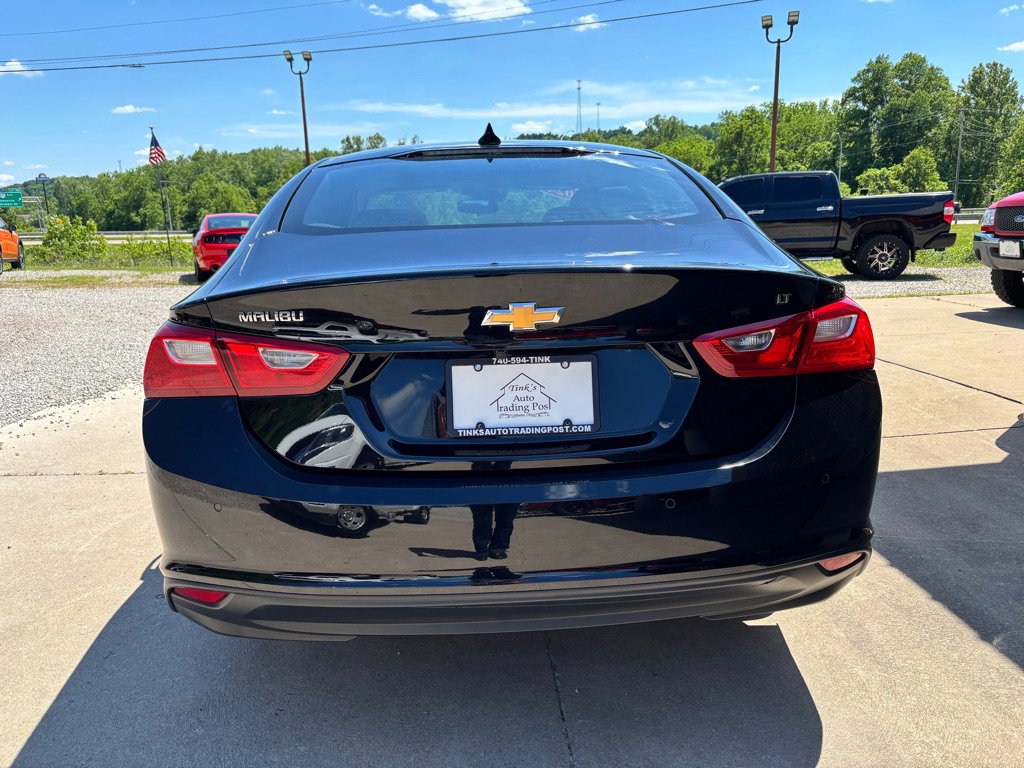 Used 2024 Chevrolet Malibu LT FWD image 3
