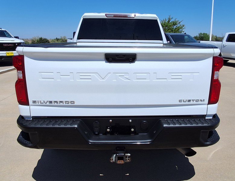 Used 2021 Chevrolet Silverado 2500 Custom w/ Custom Value Package AWD/4WD image 7