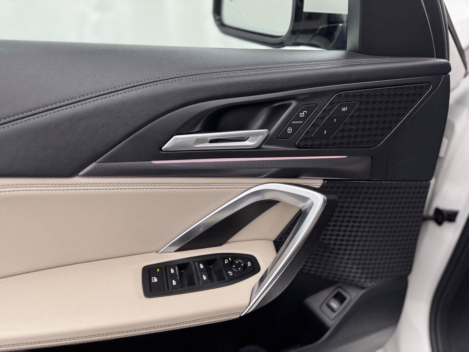 Used 2023 BMW X1 xDrive28i image 15