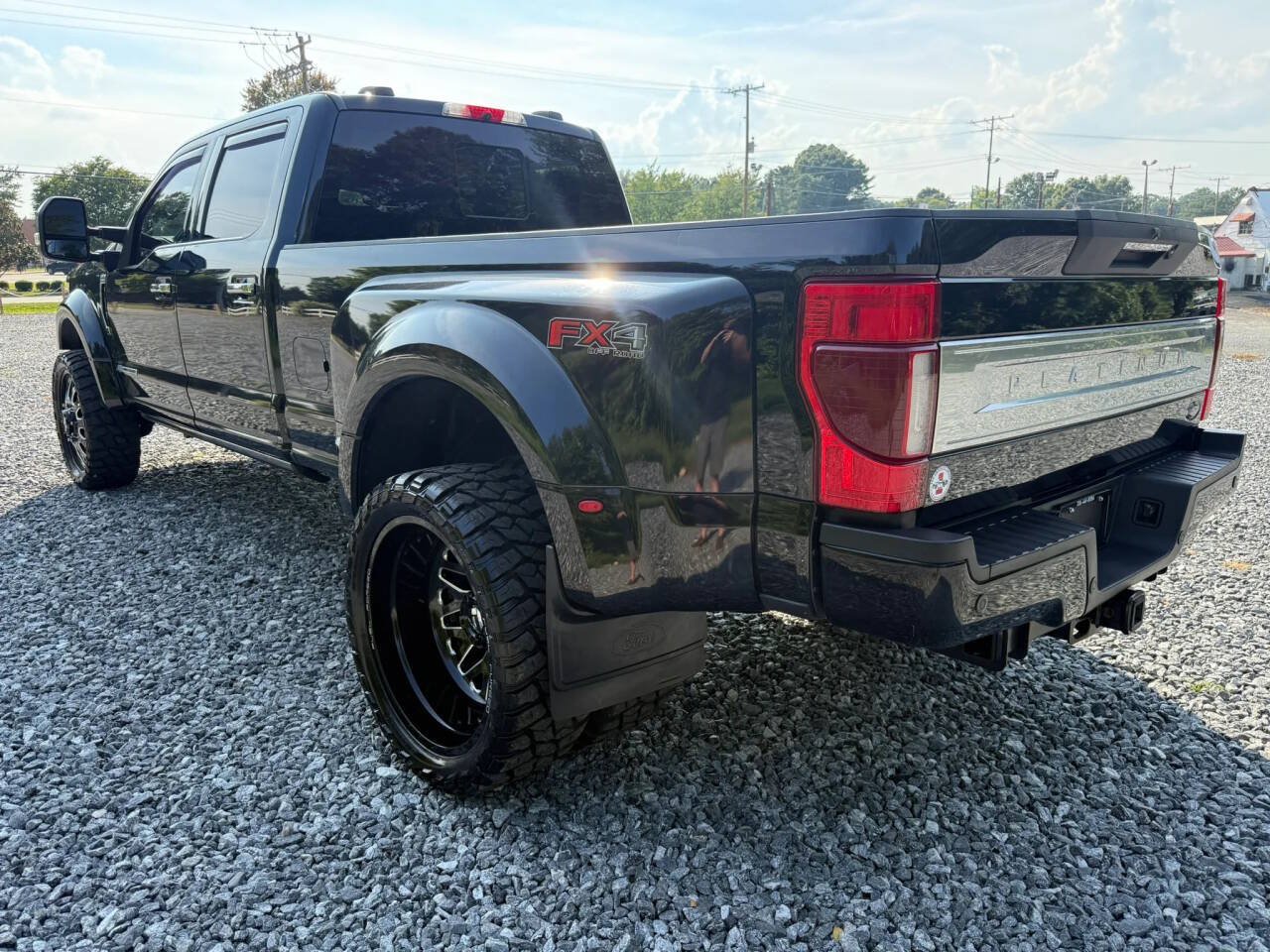 Used 2021 Ford F450 Platinum w/ FX4 Off-Road Package AWD/4WD image 5