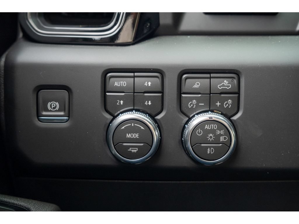 New 2026 GMC Sierra 1500 AT4 w/ AT4 Premium Package AWD/4WD image 31