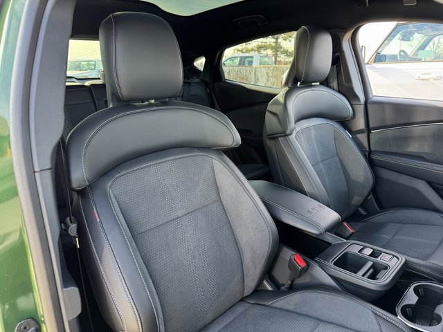 Used 2025 Ford Mustang Mach-E GT image 19