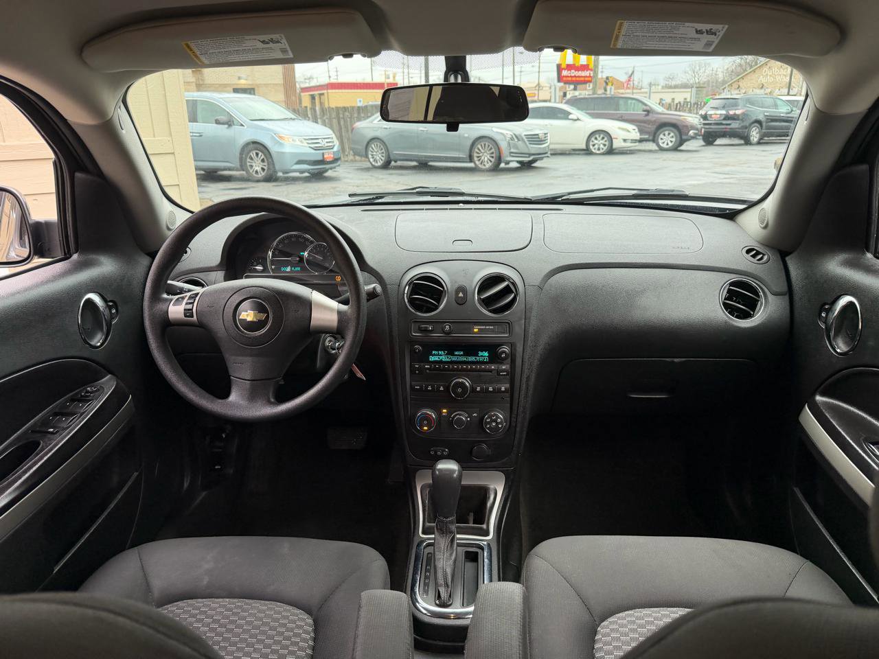 Used 2009 Chevrolet HHR LT image 5