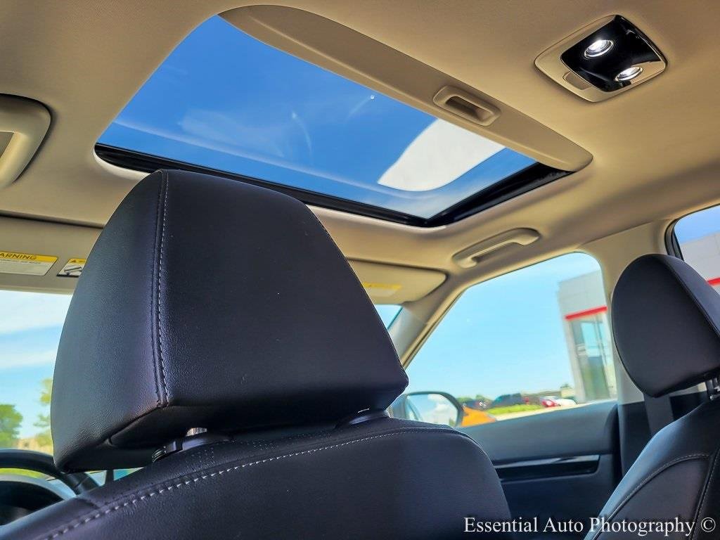 Used 2021 Kia Seltos SX w/ SX Sunroof Package image 12