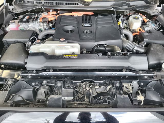 Used 2023 Toyota Sequoia Platinum image 27