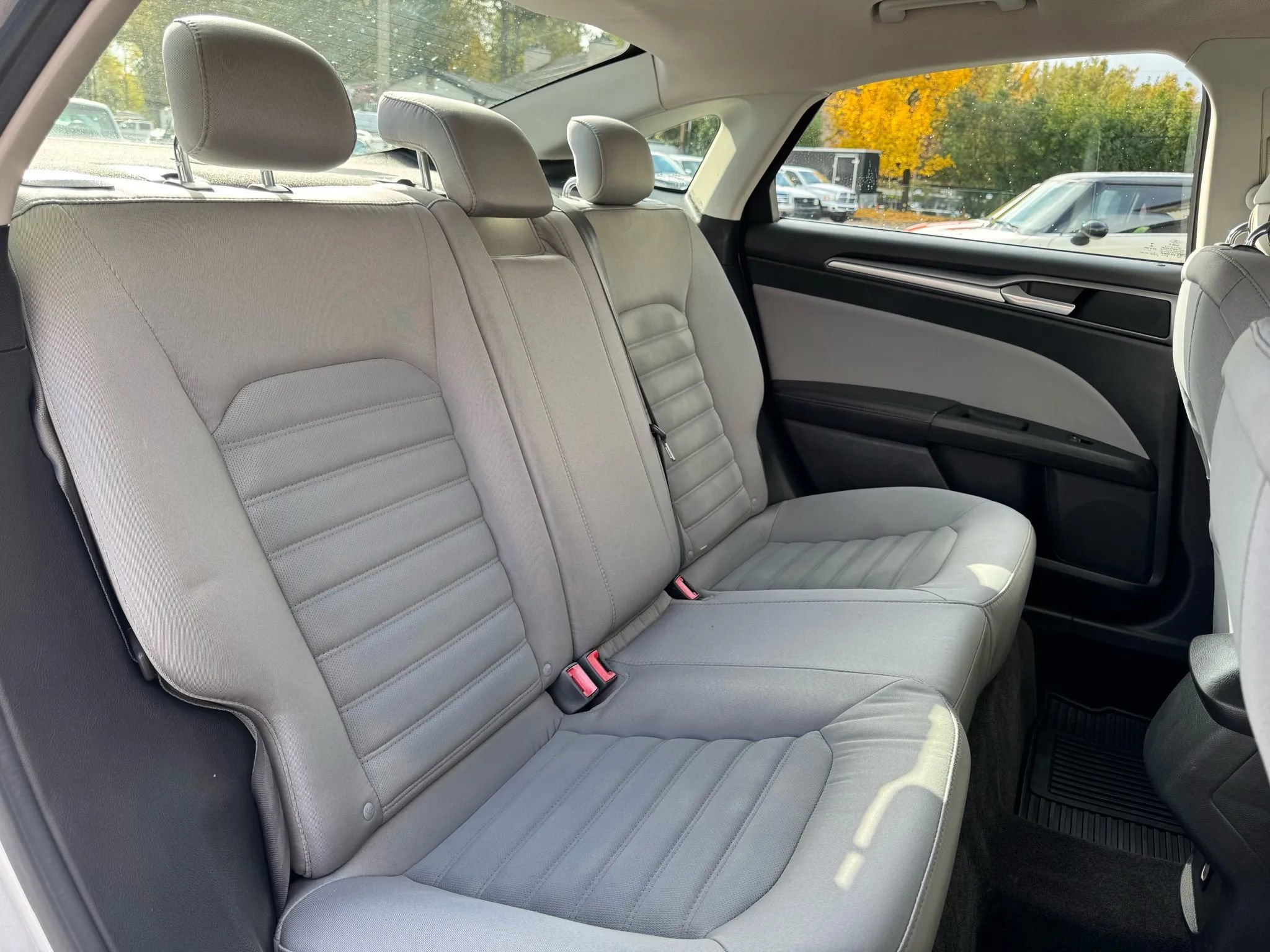 Used 2015 Ford Fusion S image 20