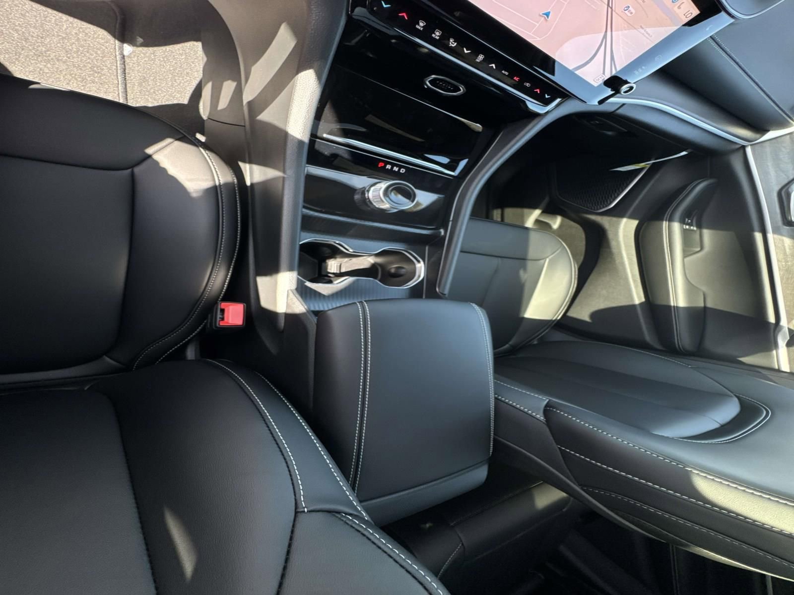 New 2026 Jeep Grand Cherokee Limited w/ Limited Altitude Package image 25